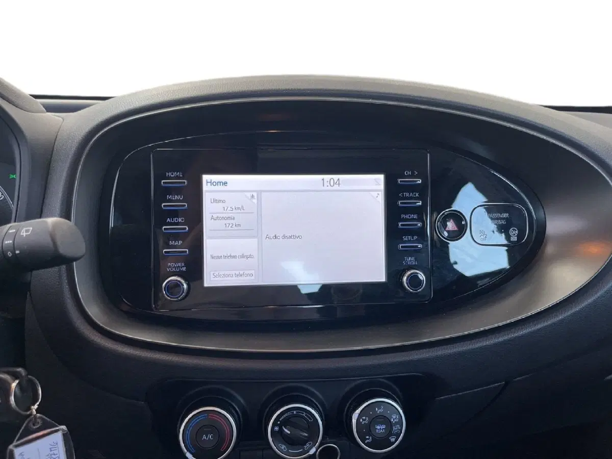 Toyota Aygo X usata a Torino (12)