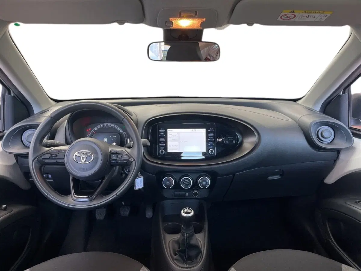Toyota Aygo X usata a Torino (9)