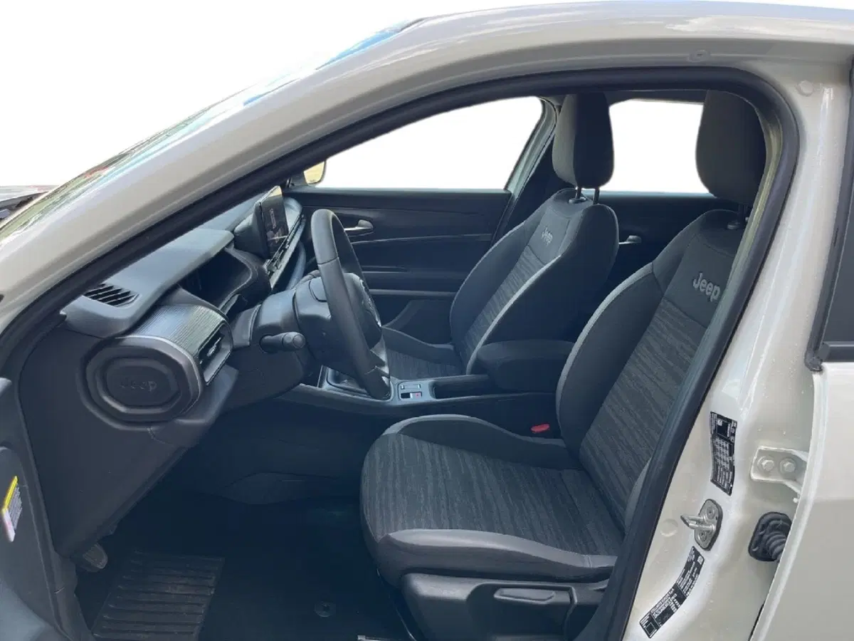 Jeep Avenger usata a Torino (10)