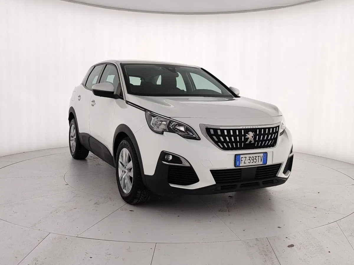 Peugeot 3008 usata a Caserta