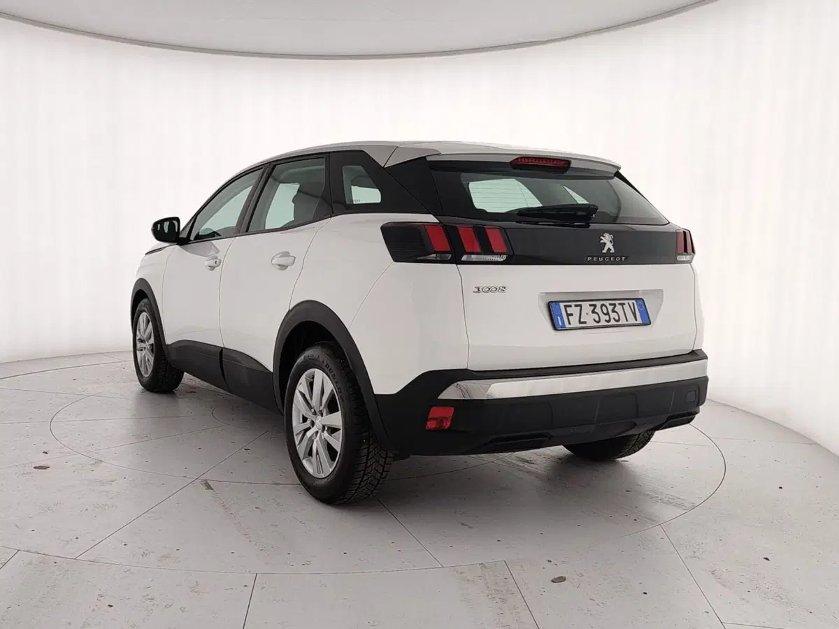 Peugeot 3008 usata a Caserta (4)