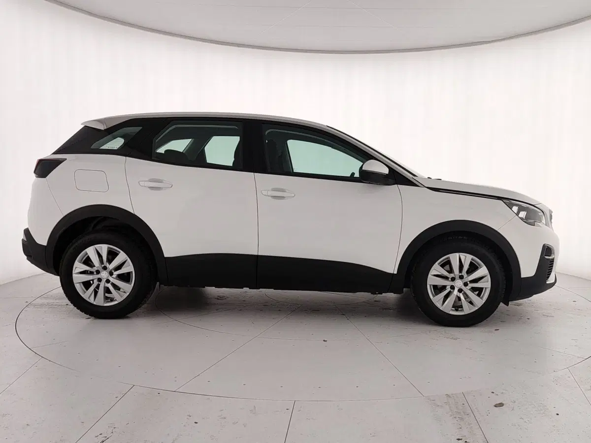 Peugeot 3008 usata a Caserta (7)