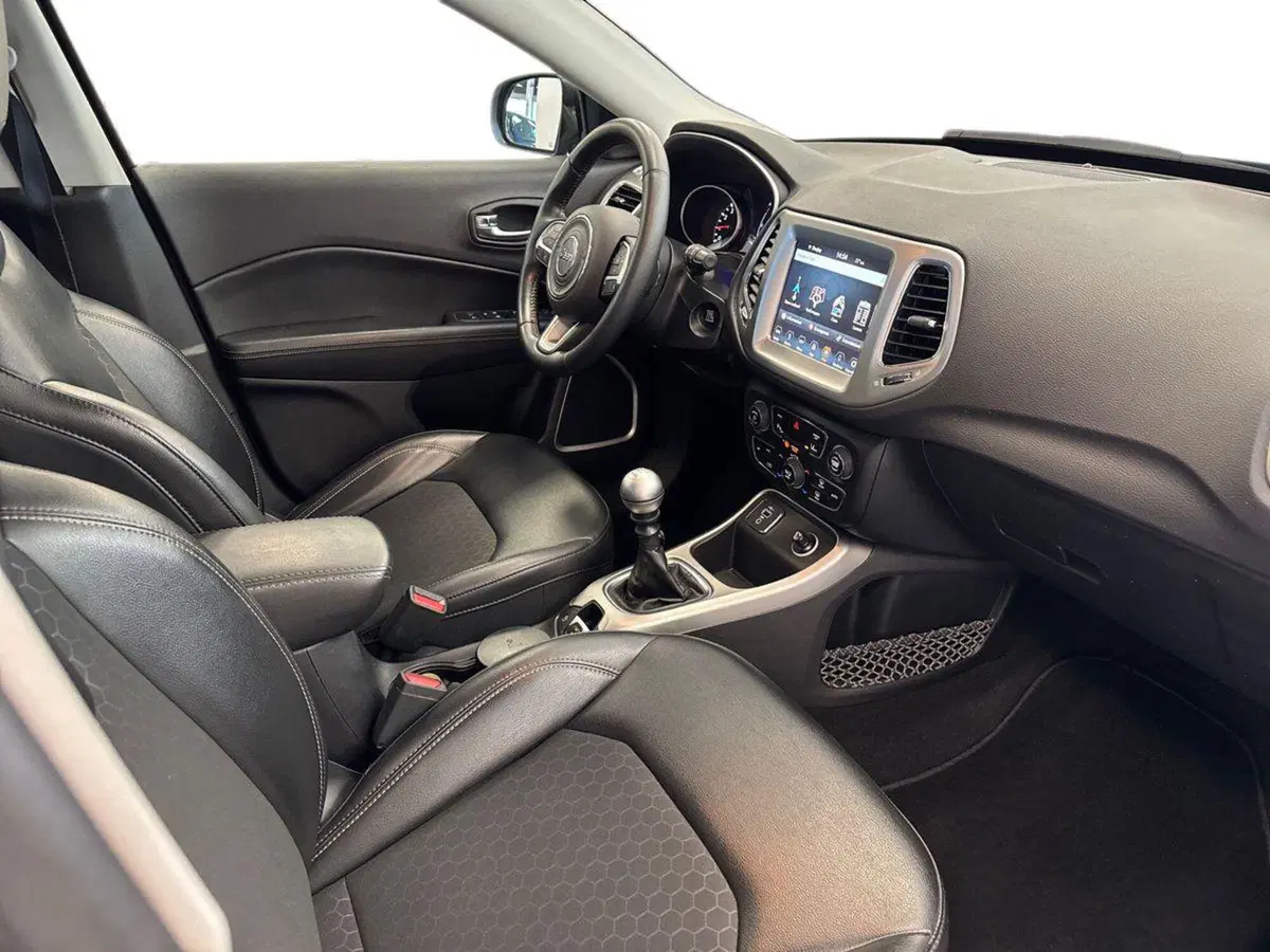 Jeep Compass usata a Prato (11)