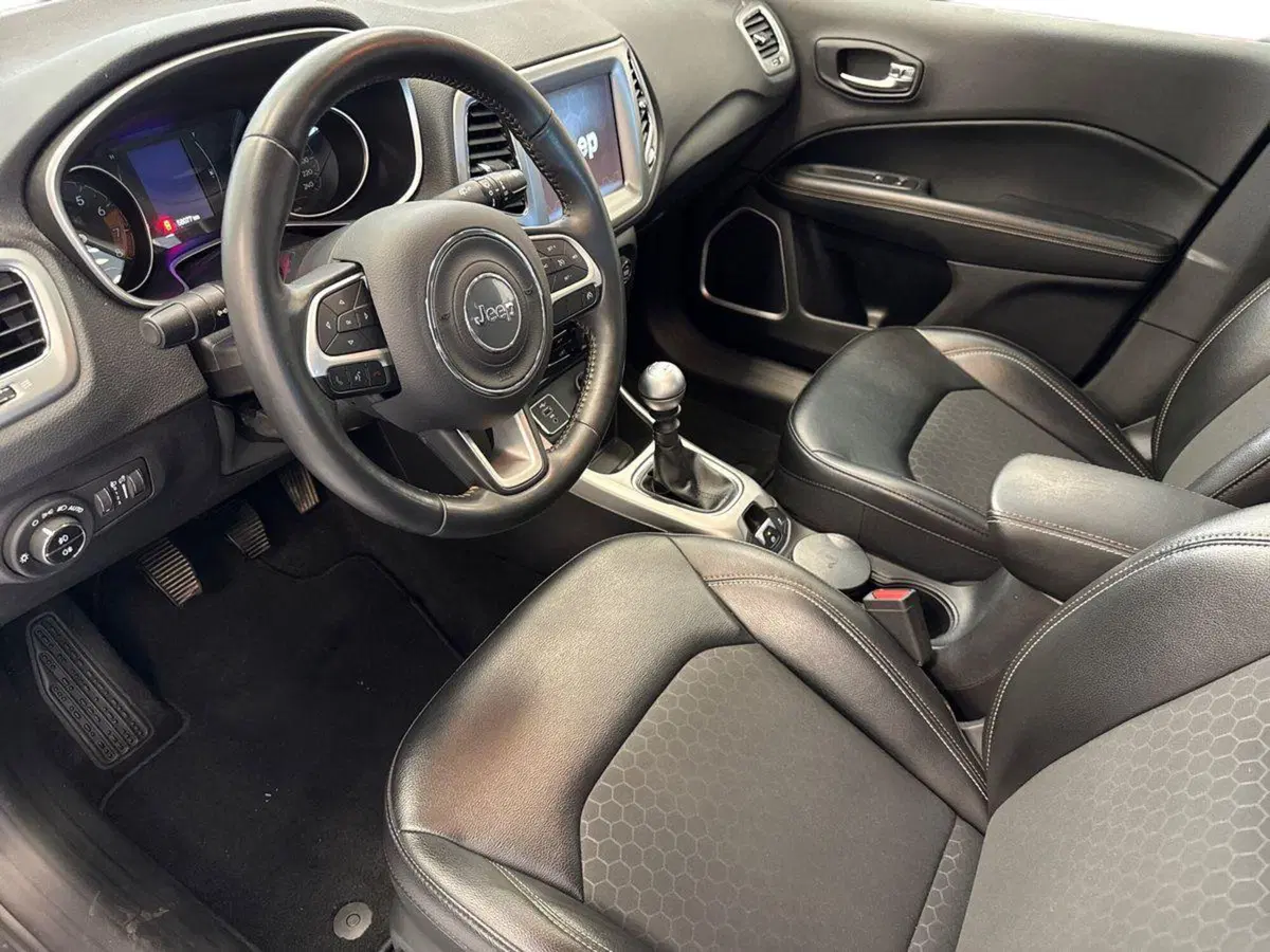 Jeep Compass usata a Prato (9)