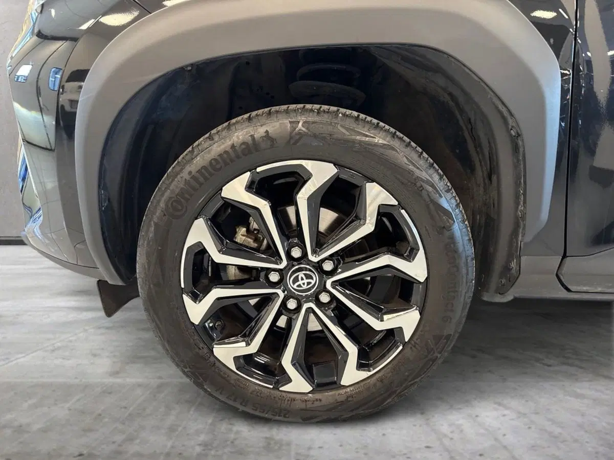 Toyota Yaris Cross usata a Prato (8)