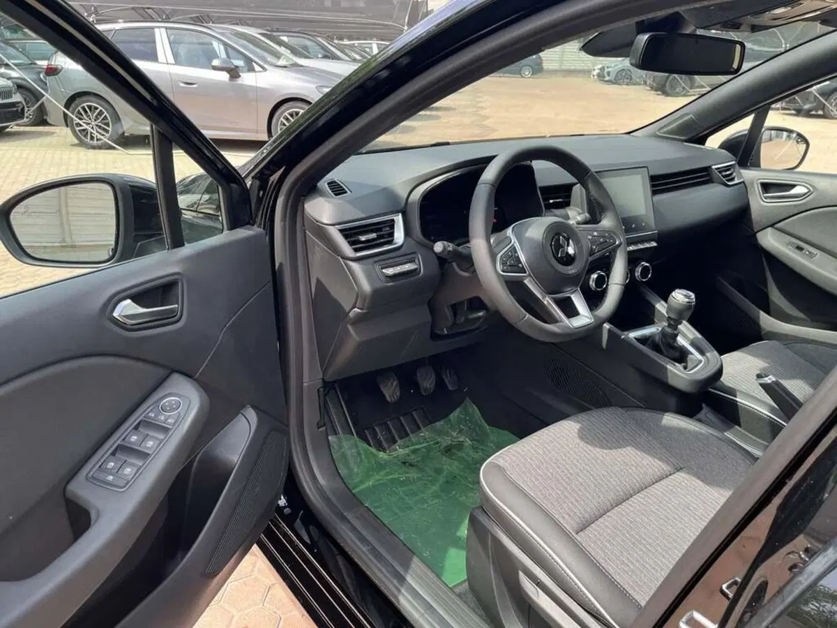 Mitsubishi Colt nuova a Alessandria (8)