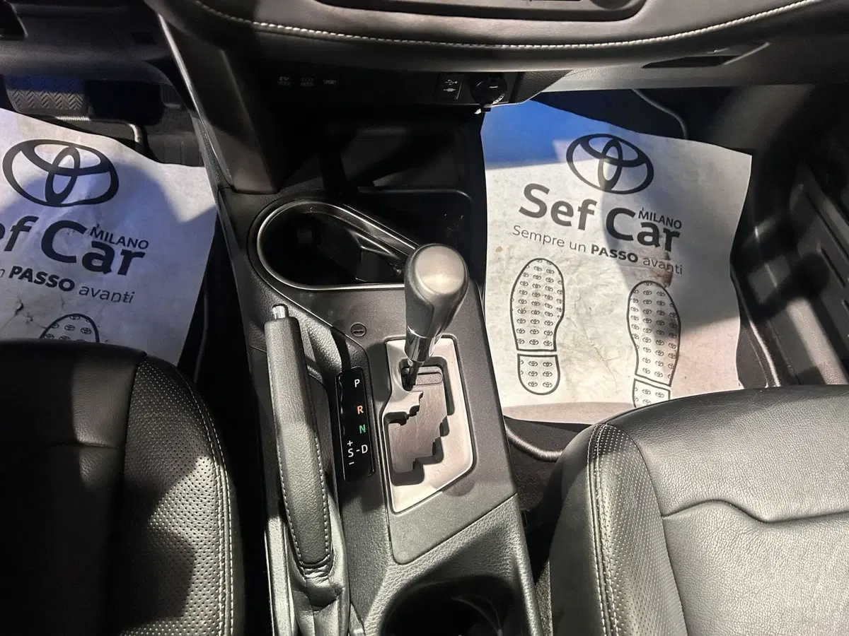 Toyota Rav4 usata a Milano (15)
