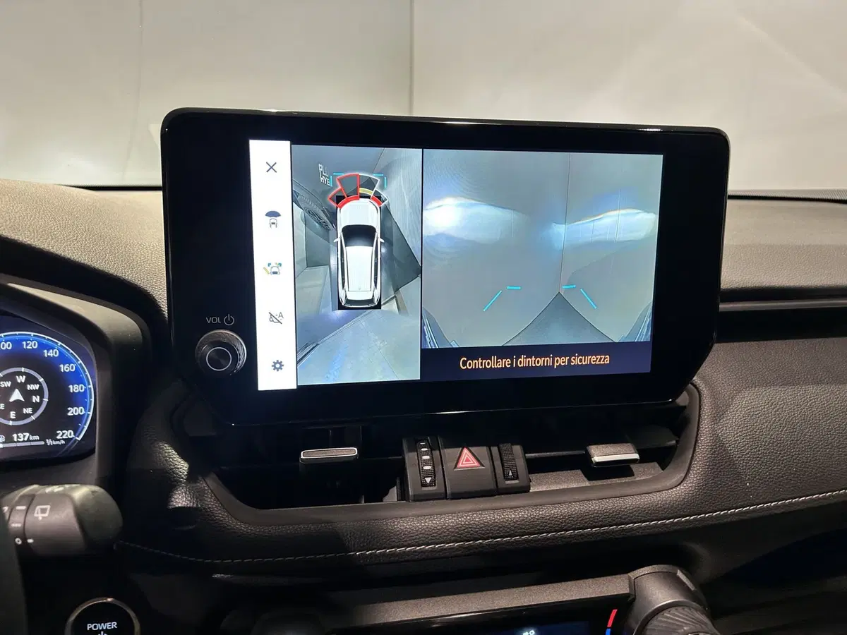 Toyota Rav4 usata a Milano (12)