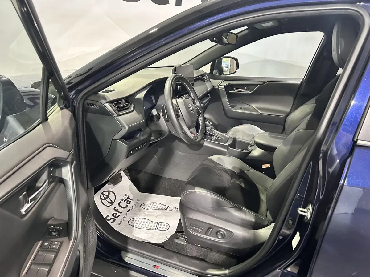 Toyota Rav4 usata a Milano (13)
