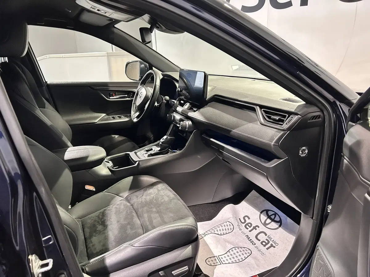 Toyota Rav4 usata a Milano (14)
