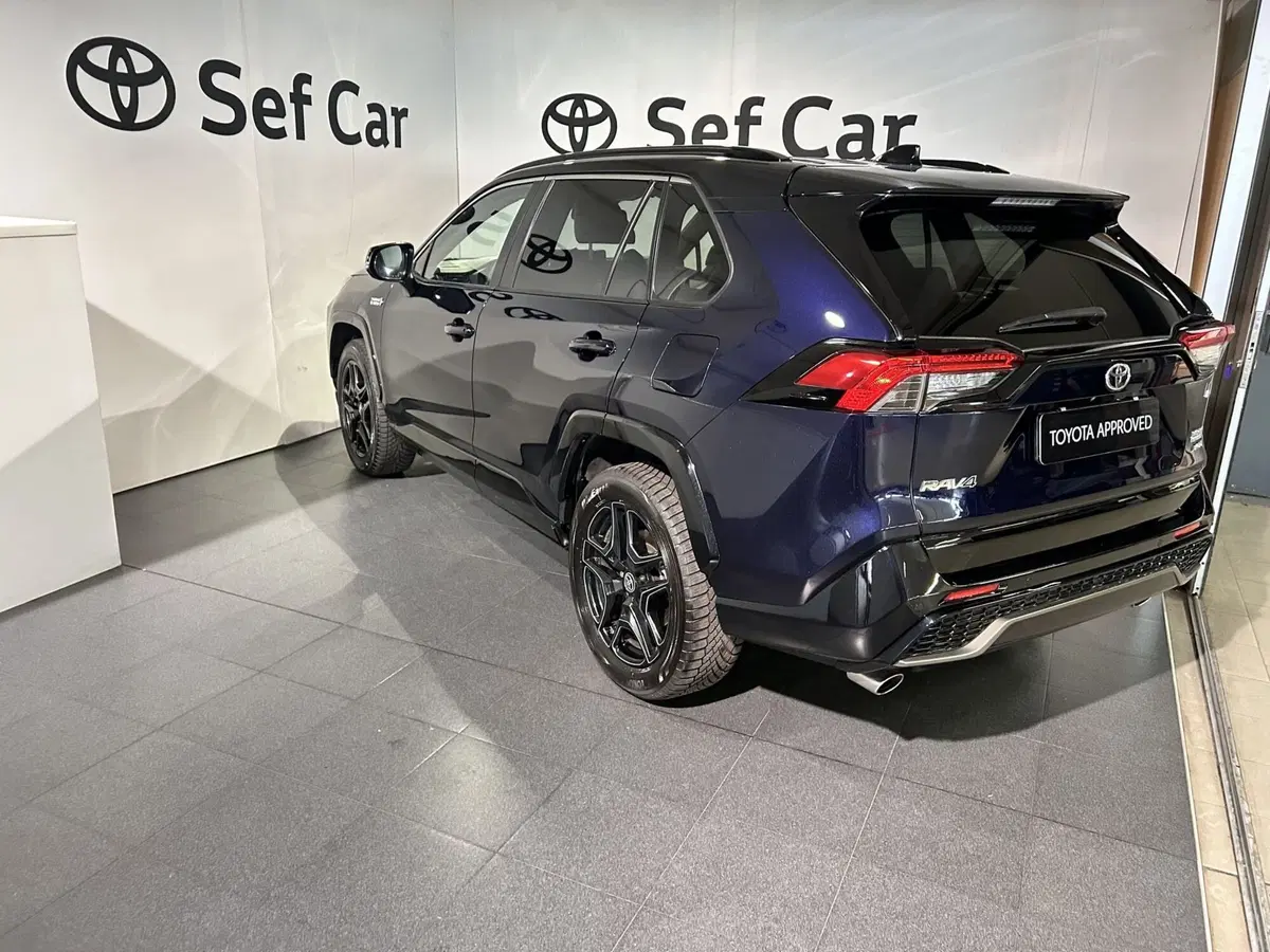 Toyota Rav4 usata a Milano (5)