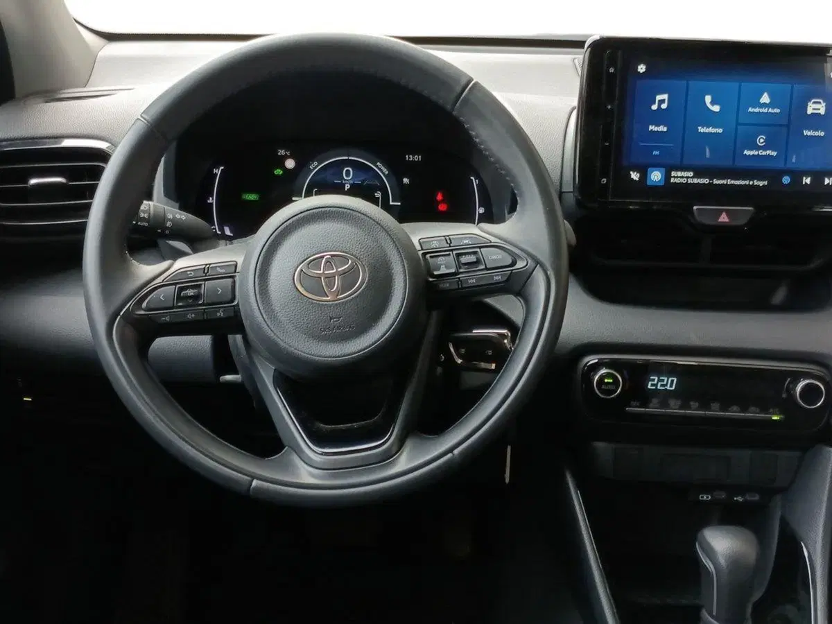 Toyota Yaris usata a Milano (7)