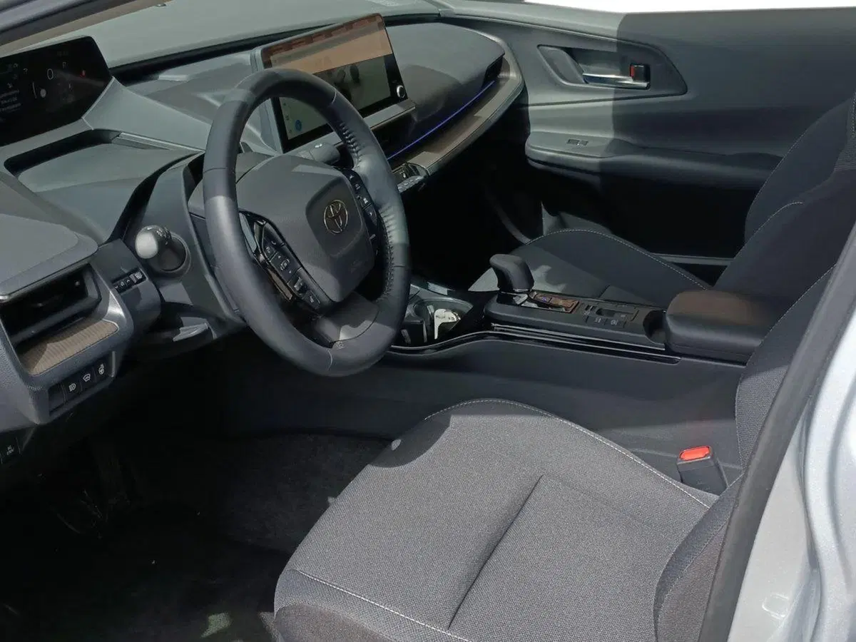 Toyota Prius usata a Milano (6)
