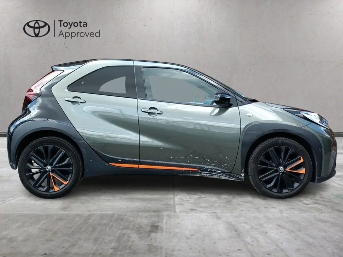 Toyota Aygo X usata a Milano (4)