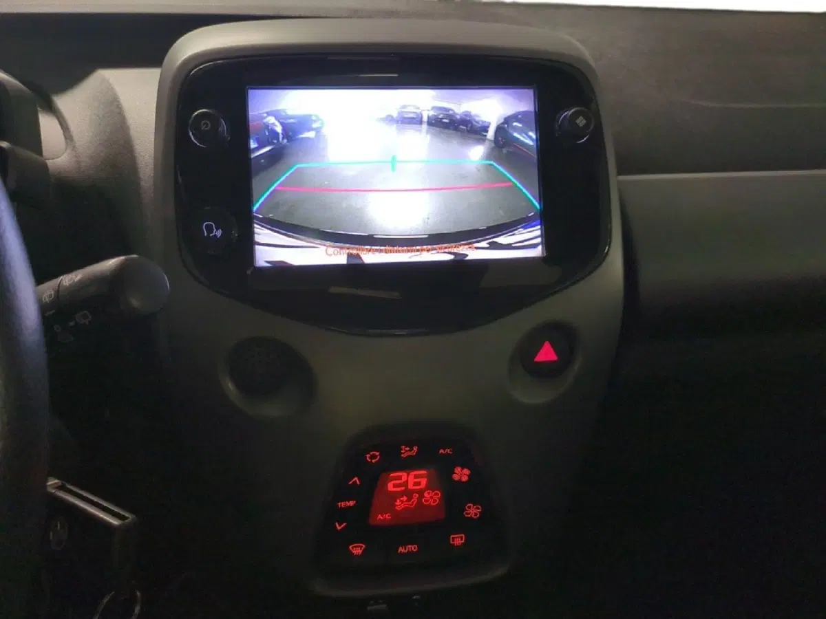 Toyota Aygo usata a Milano (14)