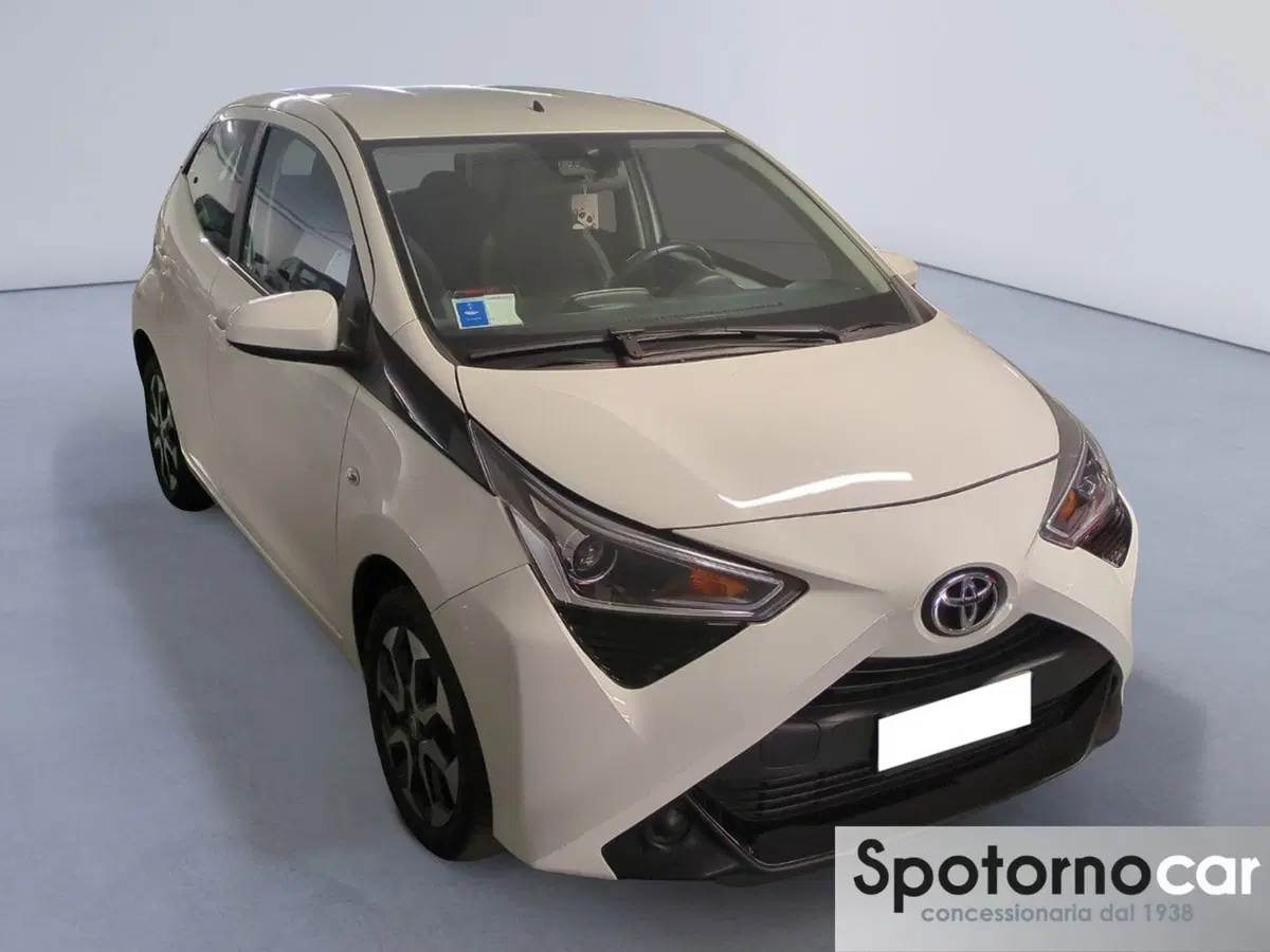 Toyota Aygo usata a Milano (7)