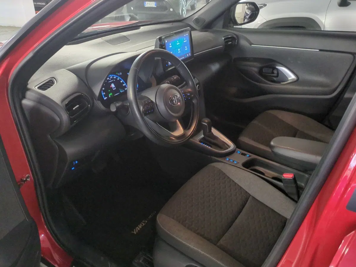 Toyota Yaris Cross usata a Milano (12)