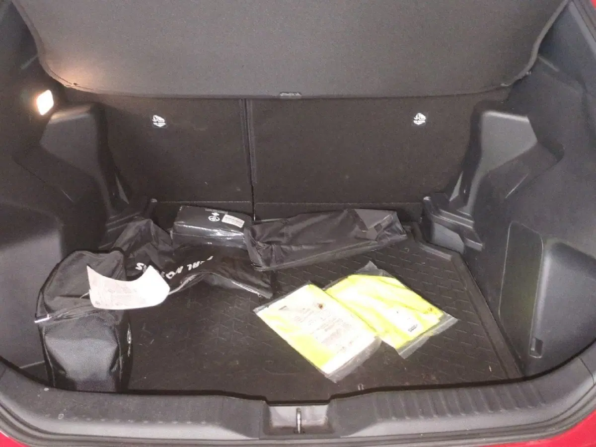 Toyota Yaris Cross usata a Milano (9)