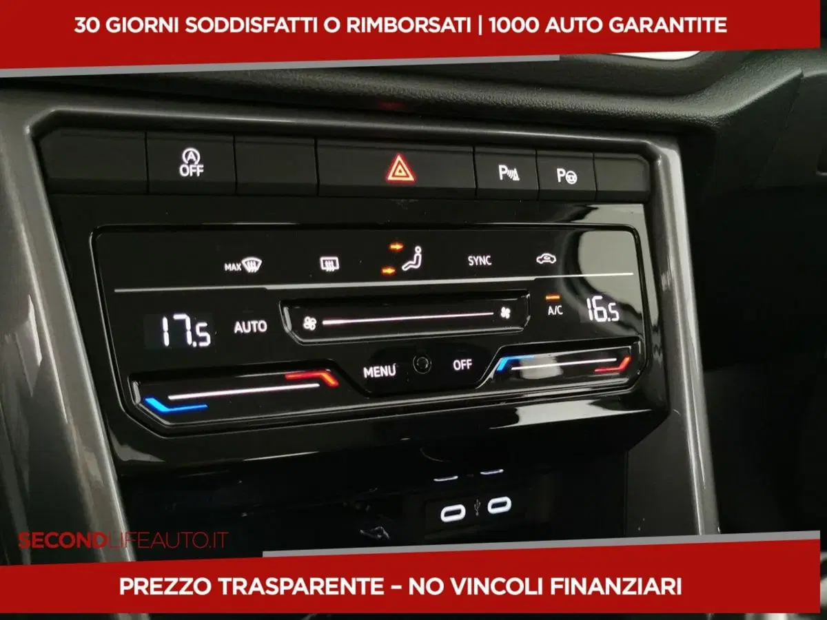 Volkswagen T-Roc usata a Chieti (11)