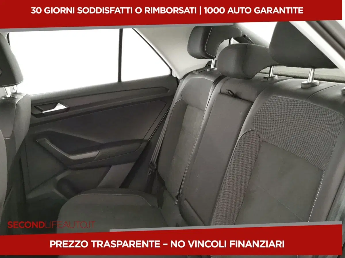 Volkswagen T-Roc usata a Chieti (14)
