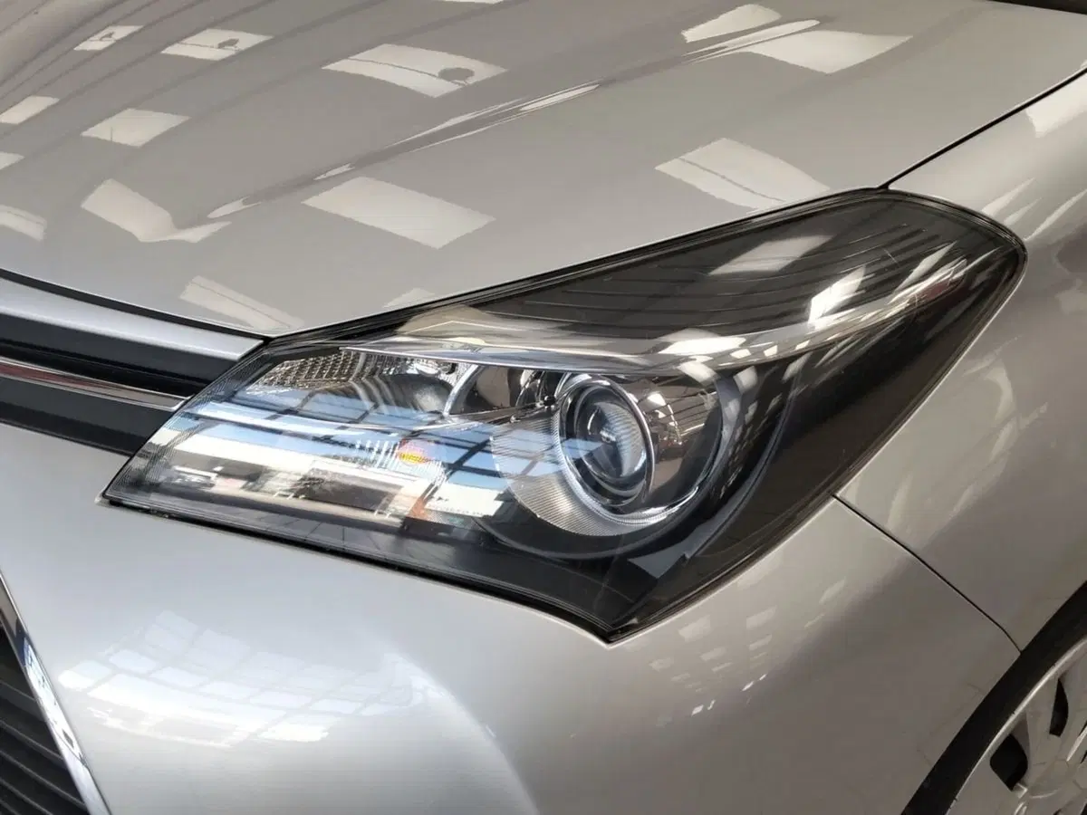 Toyota Yaris usata a Roma (13)