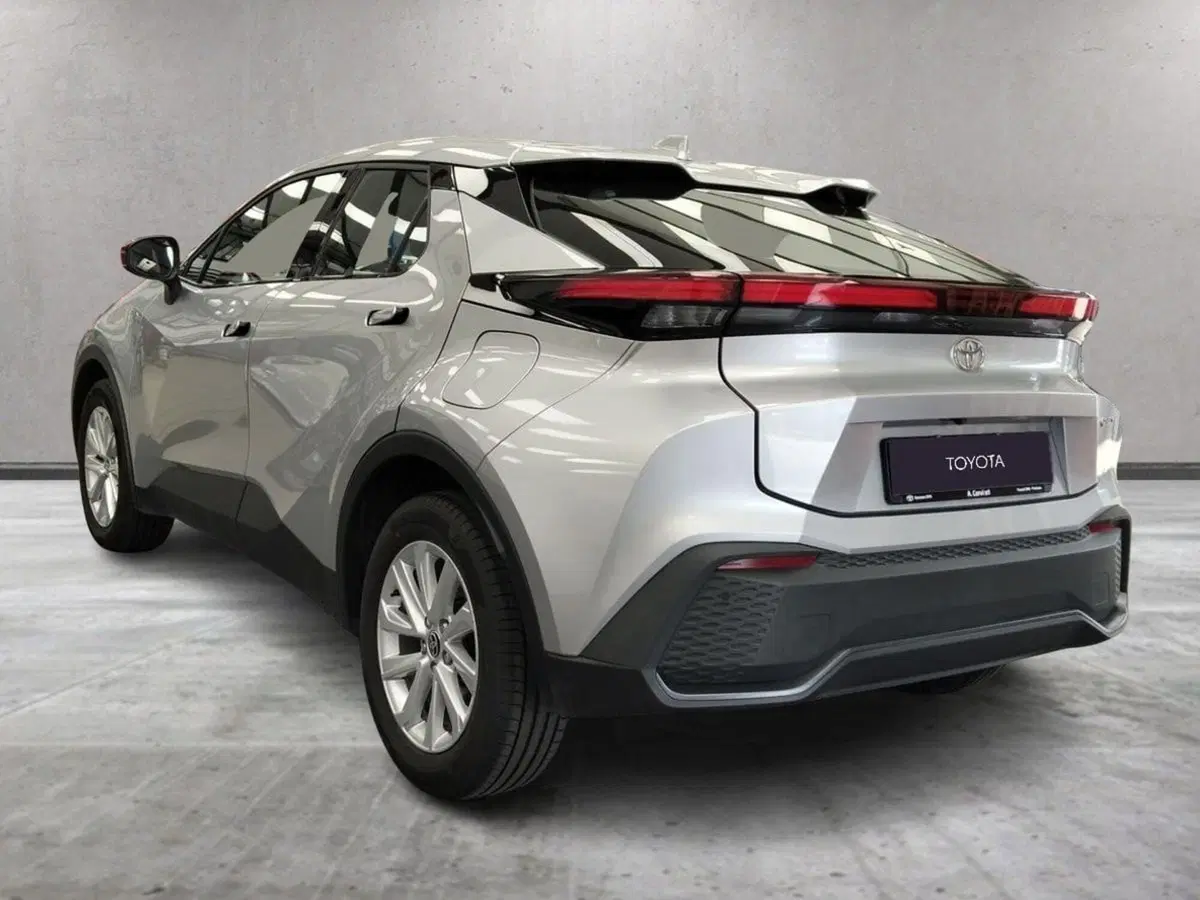 Toyota Toyota C-HR usata a Roma (4)