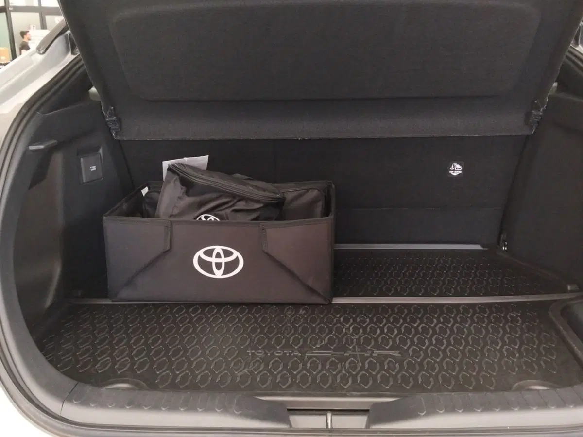 Toyota Toyota C-HR usata a Roma (5)