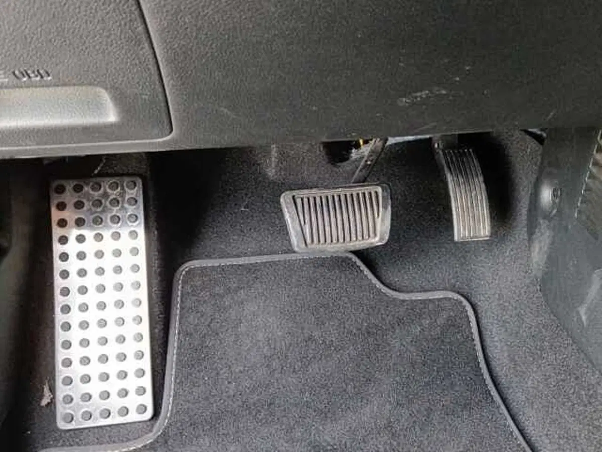 Hyundai i10 usata a Pesaro-Urbino (20)