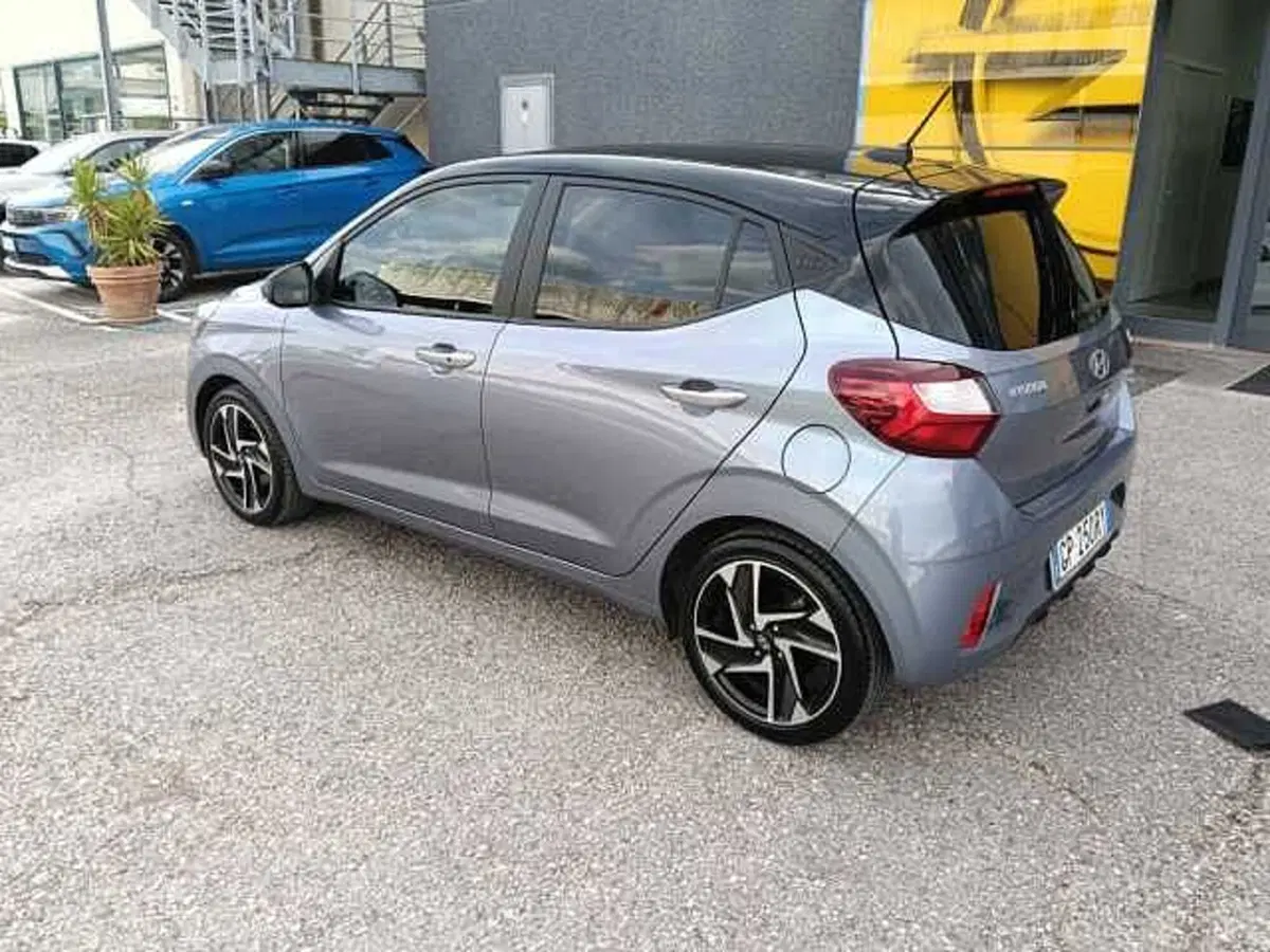 Hyundai i10 usata a Pesaro-Urbino (3)