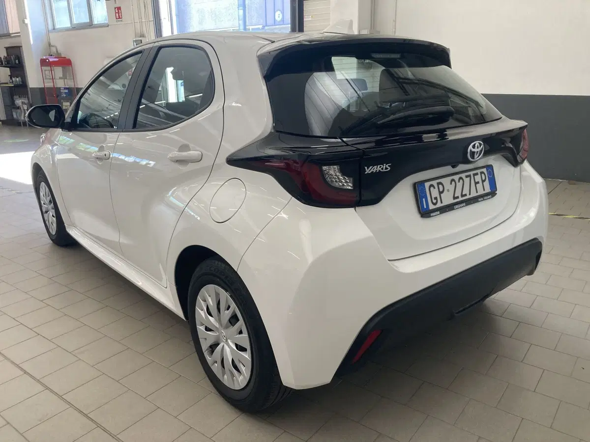 Toyota Yaris usata a Pavia (2)