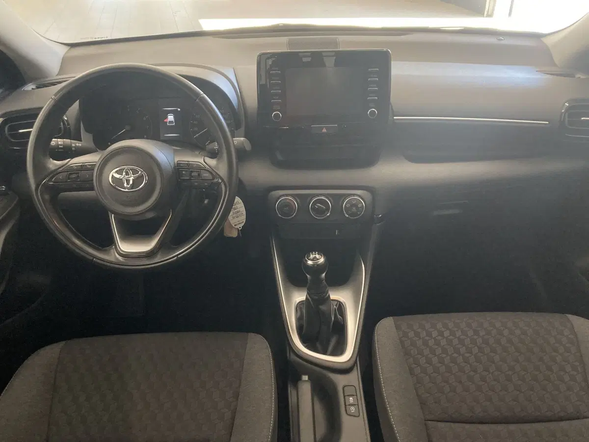 Toyota Yaris usata a Pavia (8)