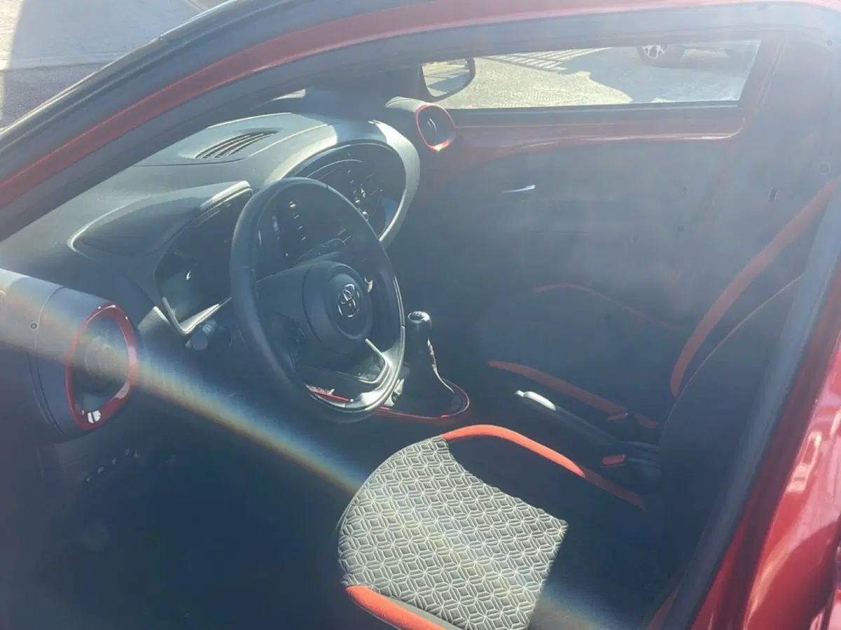 Toyota Aygo X usata a Bologna (11)