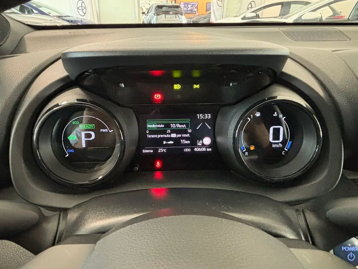 Toyota Yaris usata a Modena (11)