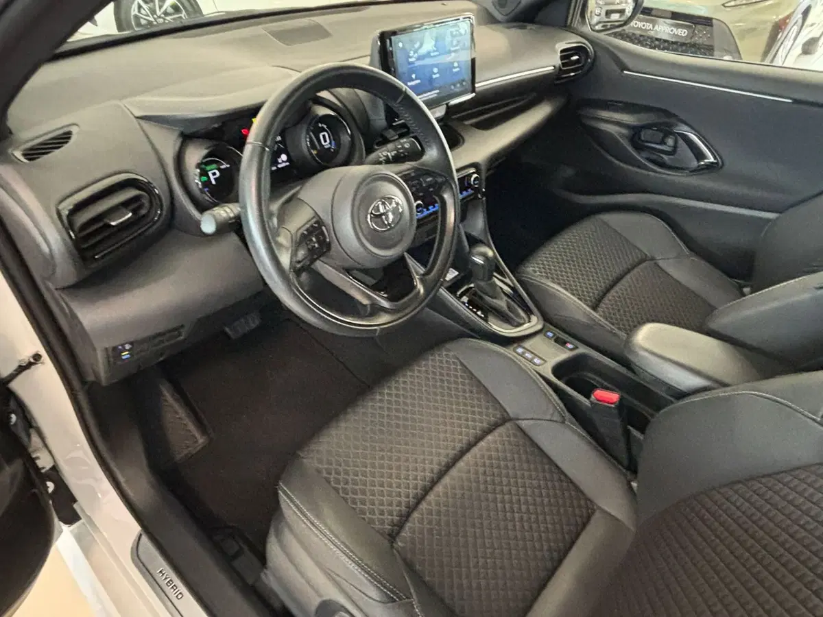 Toyota Yaris usata a Modena (8)