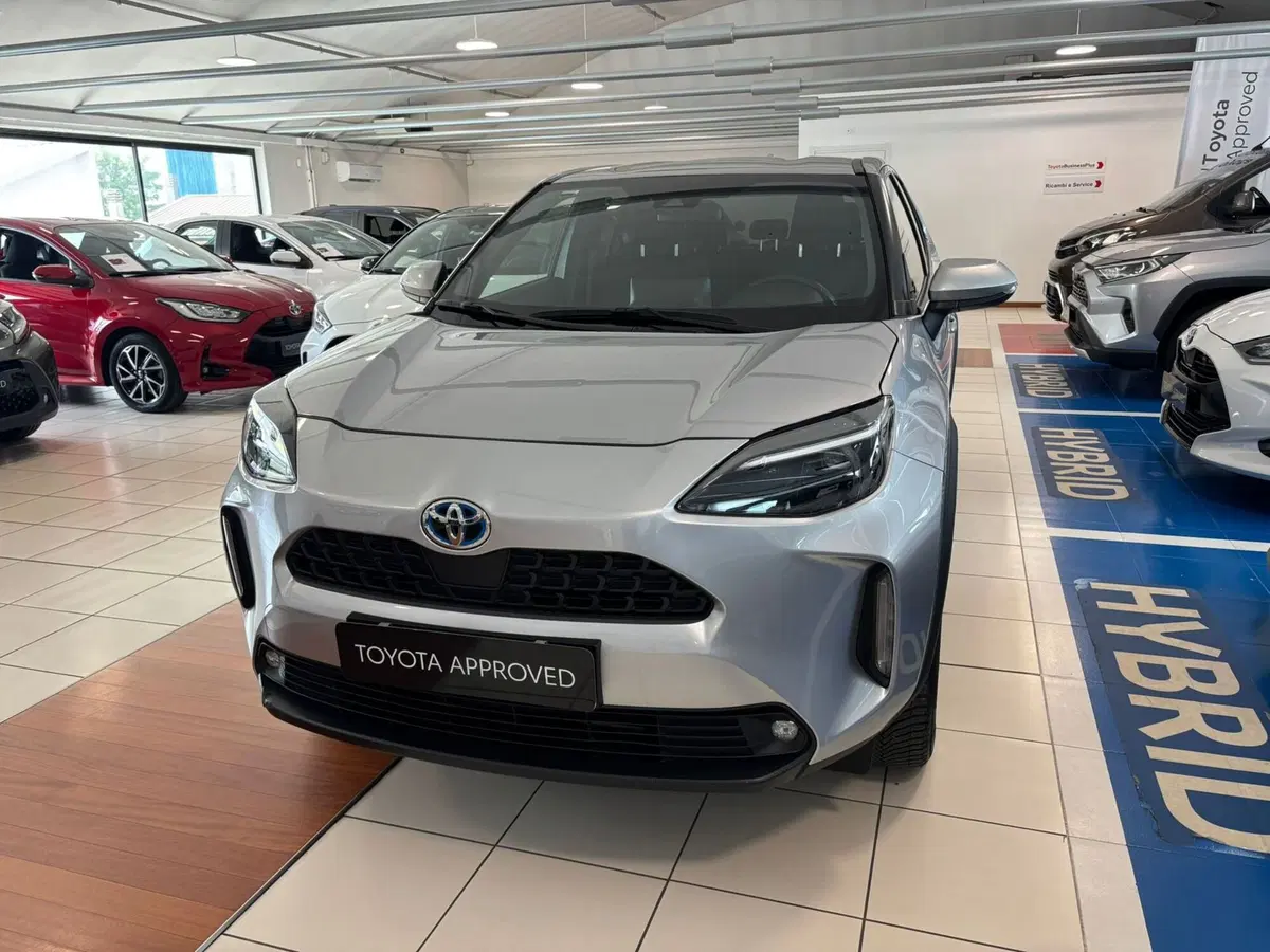 Toyota Yaris Cross usata a Modena (3)