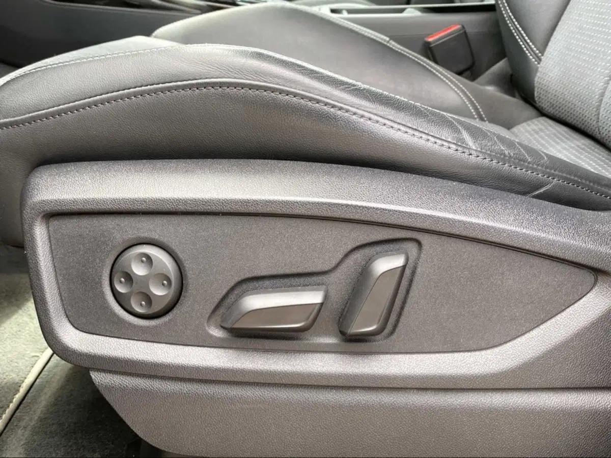 Audi Q5 usata a Livorno (13)