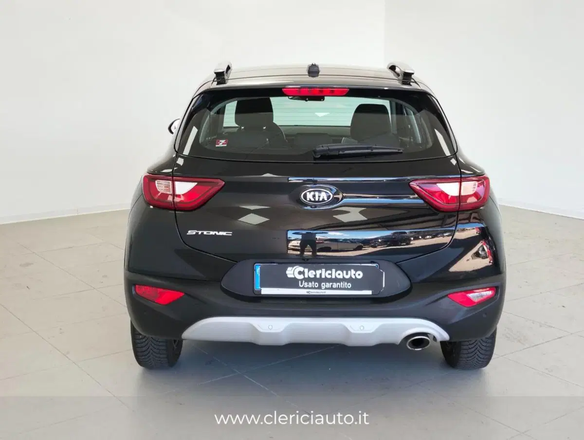 Kia Stonic usata a Como (3)
