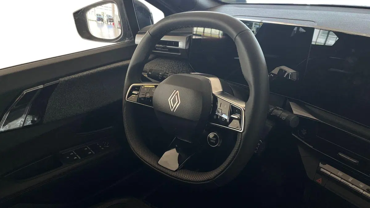 Renault Clio nuova a Catania (7)