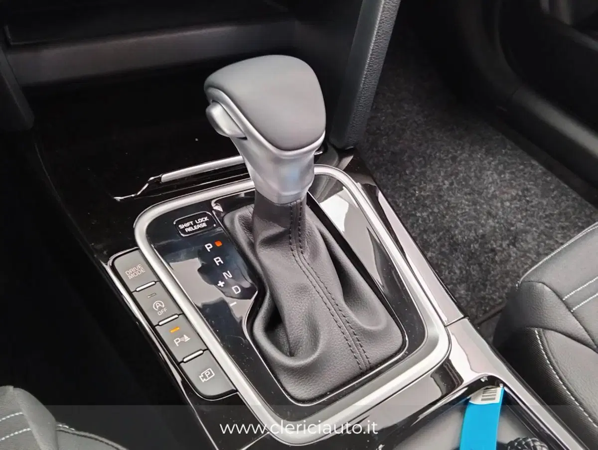 Kia XCeed nuova a Como (14)
