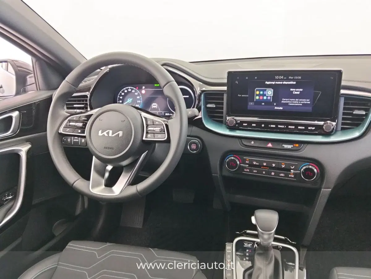 Kia XCeed nuova a Como (15)