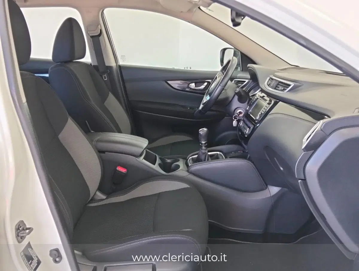 Nissan Qashqai usata a Como (2)