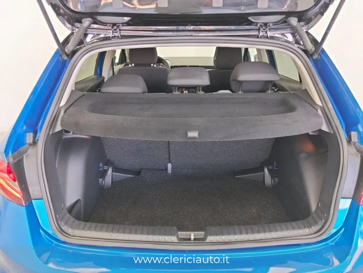 Skoda Fabia usata a Como (14)