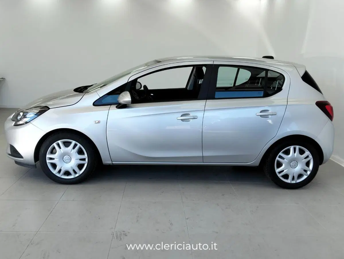 Opel Corsa usata a Como (8)