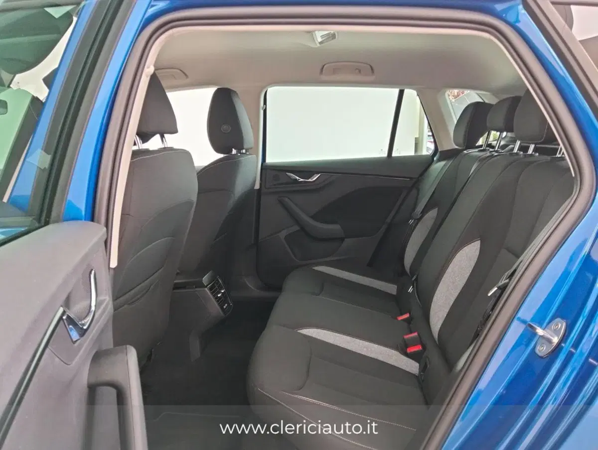 Skoda Kamiq usata a Como (4)