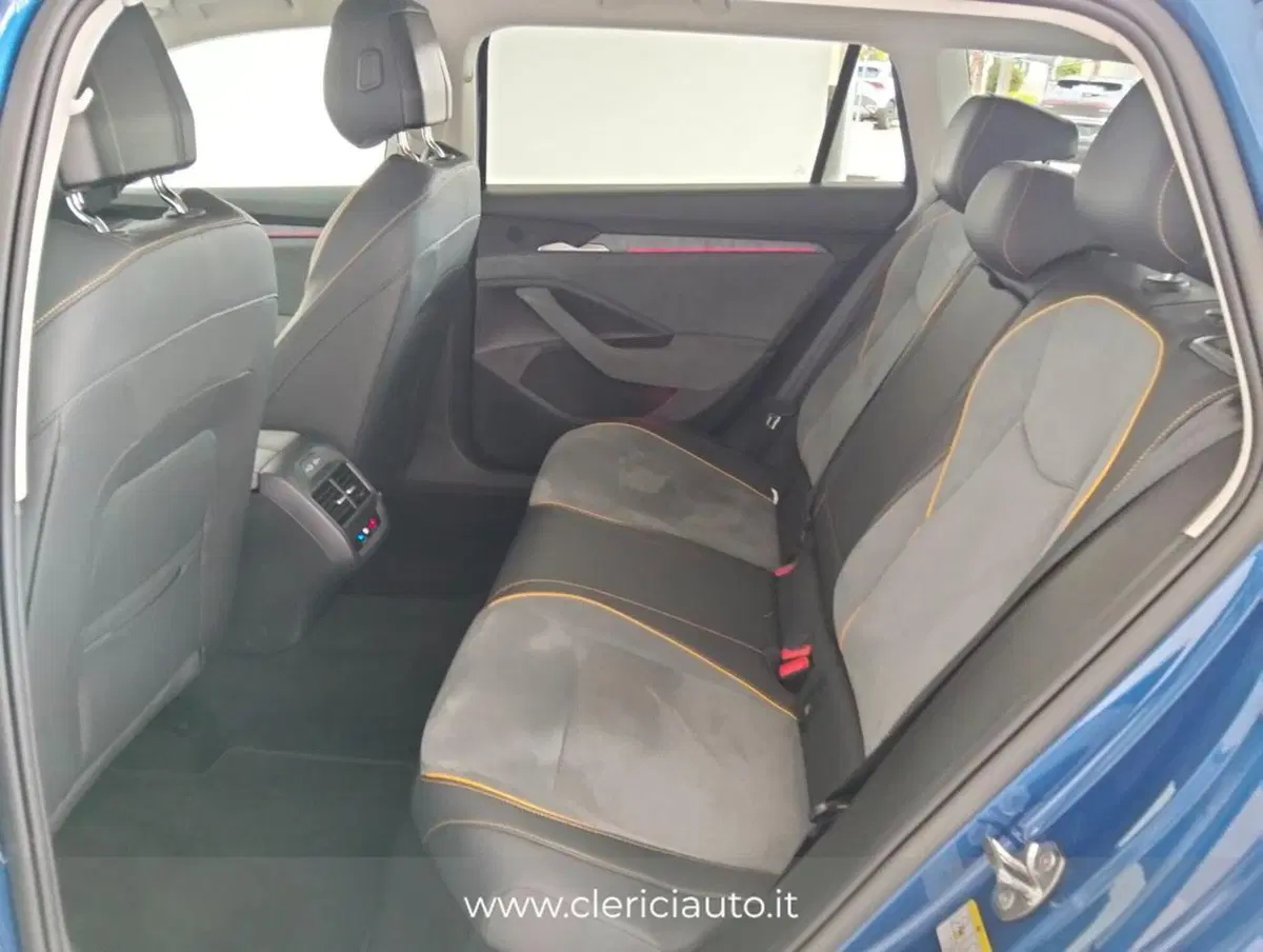 Skoda Superb Station Wagon usata a Como (4)