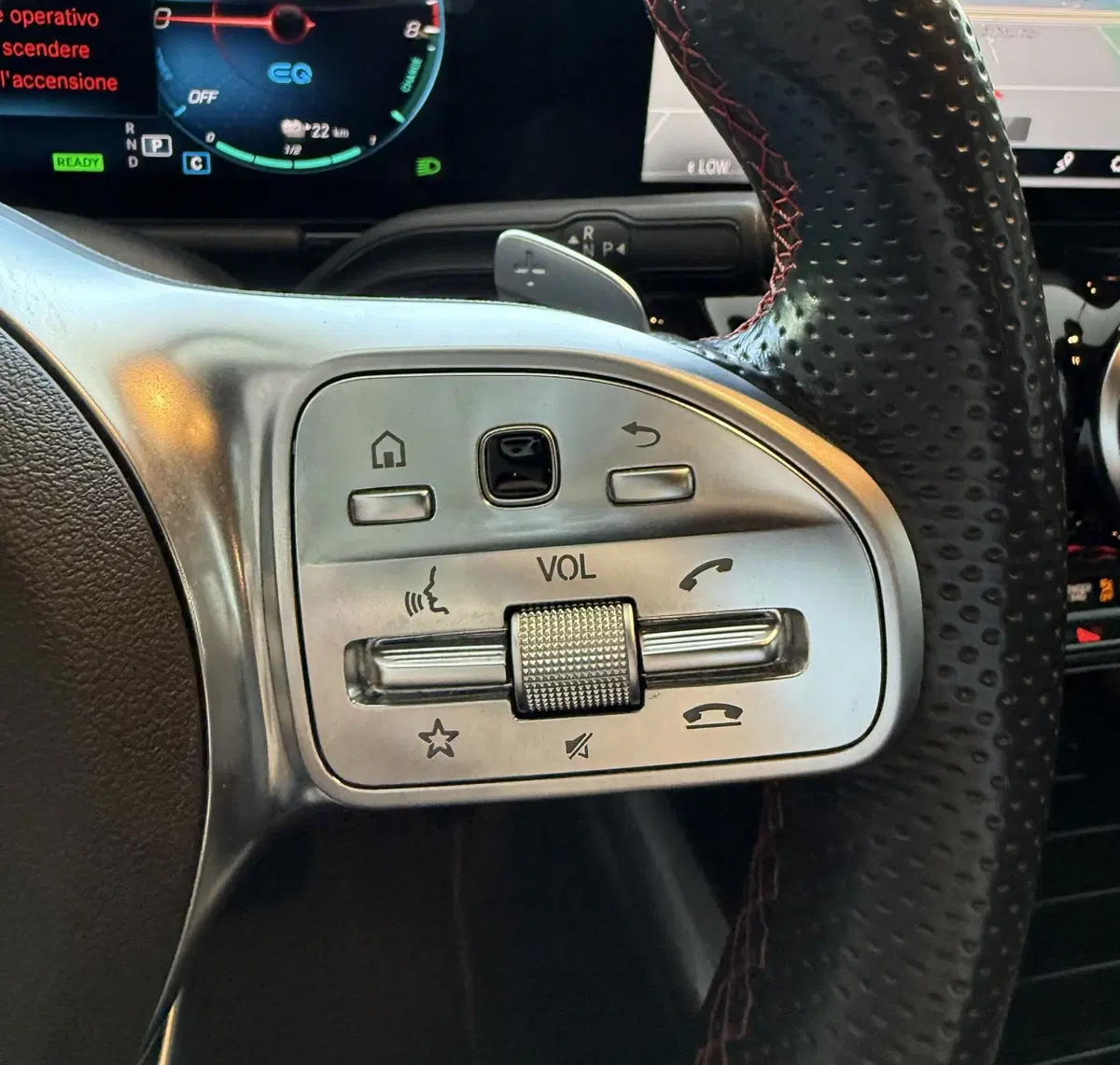 Mercedes-Benz GLA SUV usata a Parma (12)