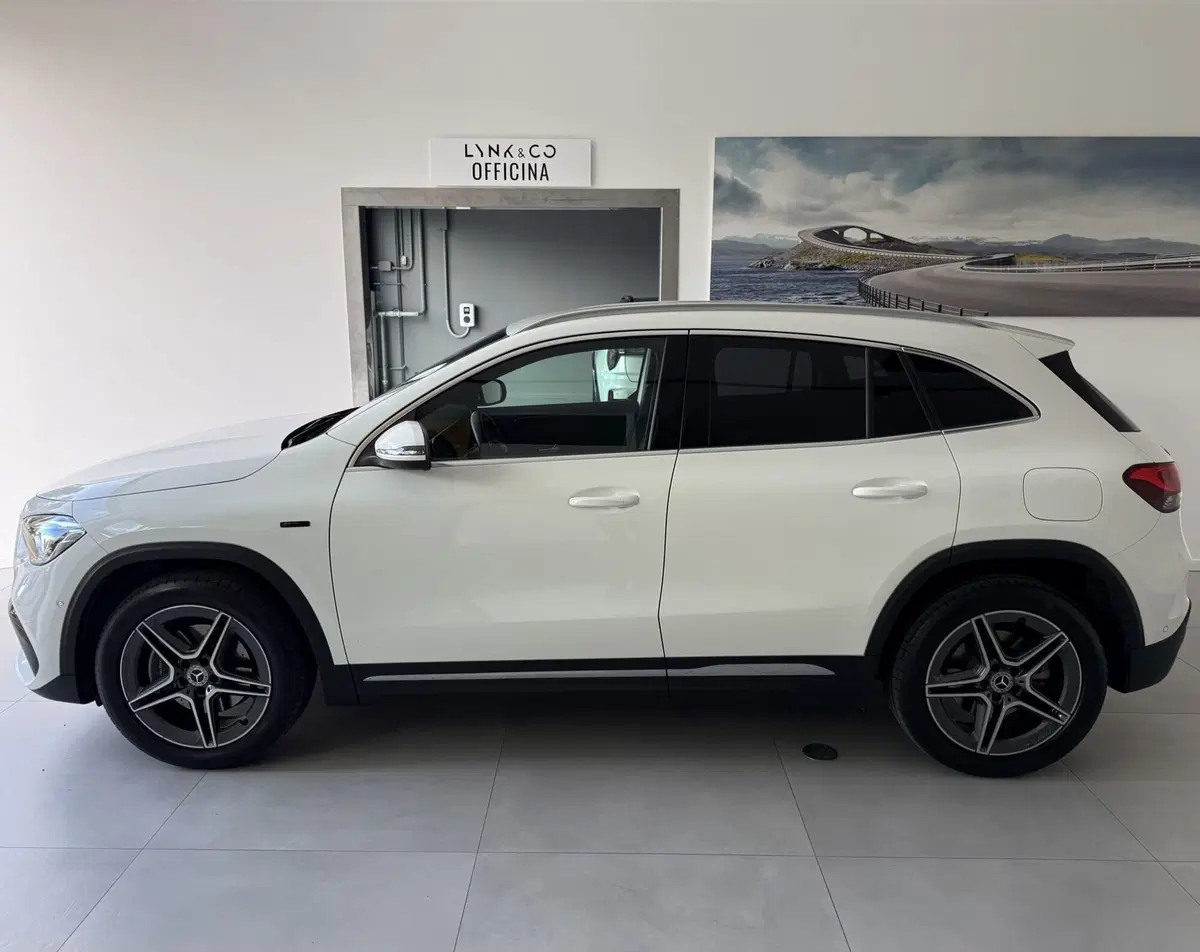 Mercedes-Benz GLA SUV usata a Parma (7)