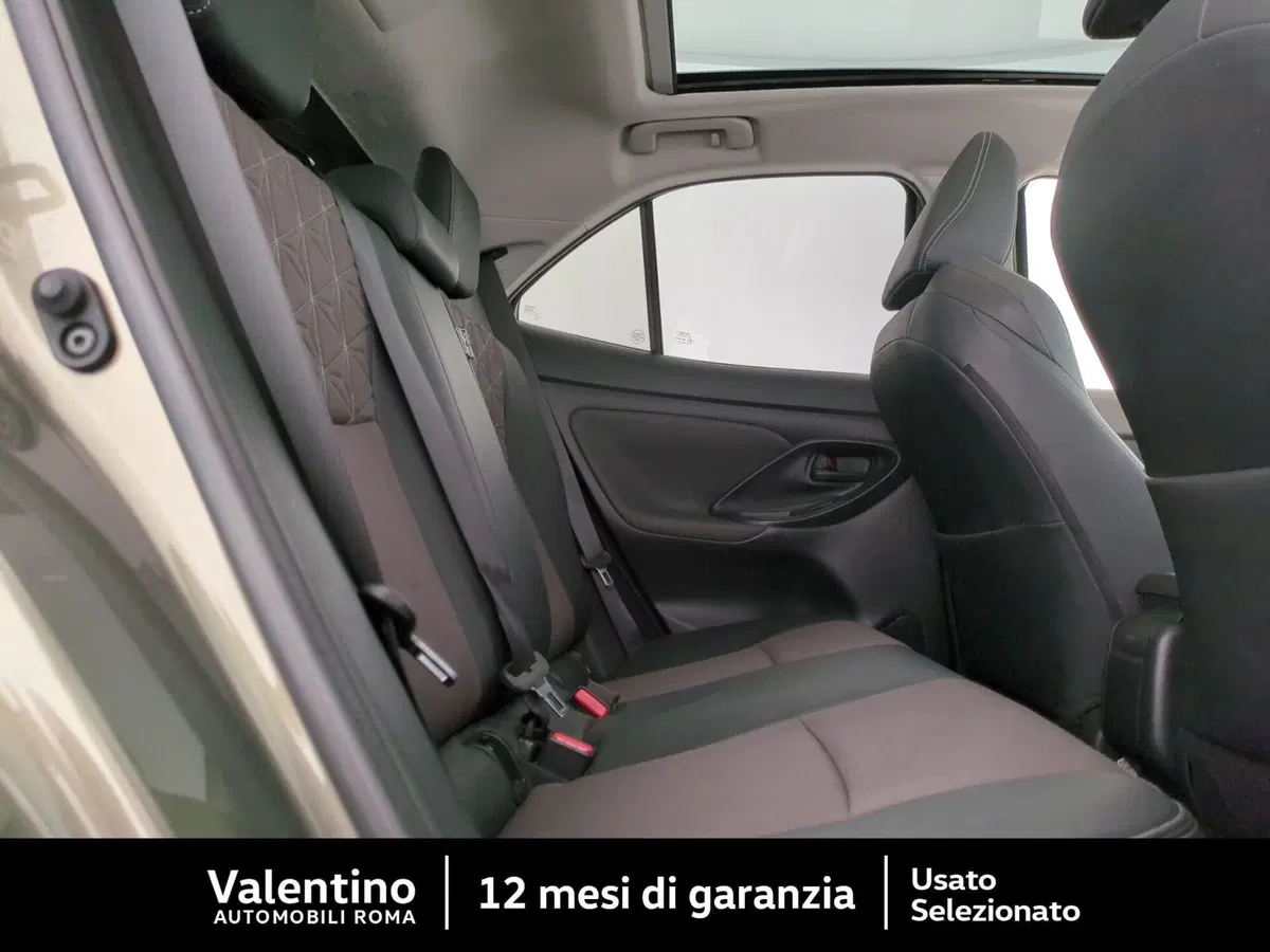 Toyota Yaris Cross usata a Roma (12)