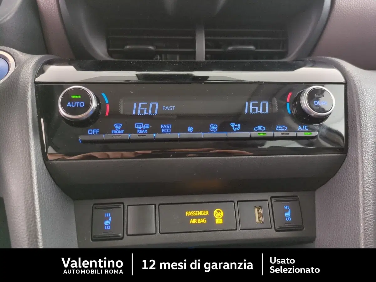 Toyota Yaris Cross usata a Roma (17)