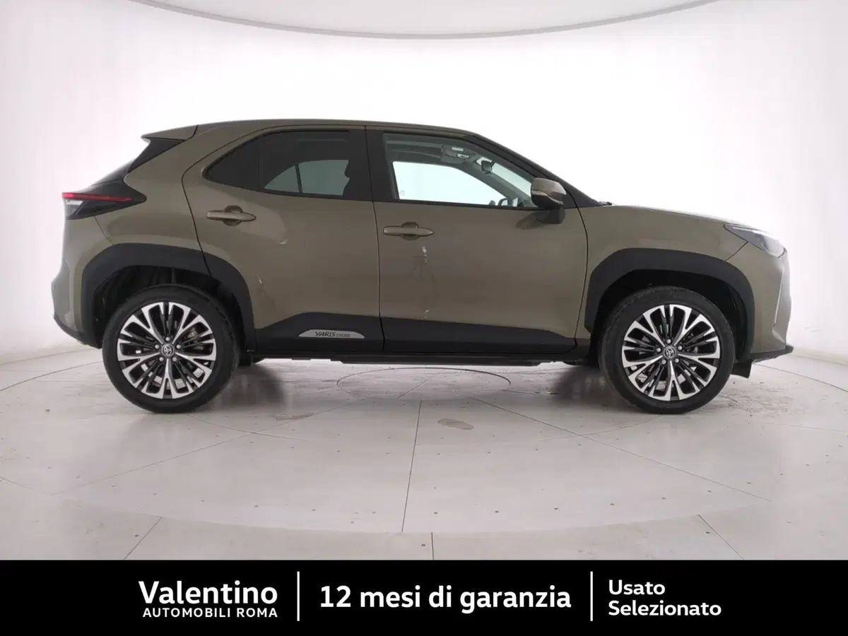 Toyota Yaris Cross usata a Roma (2)